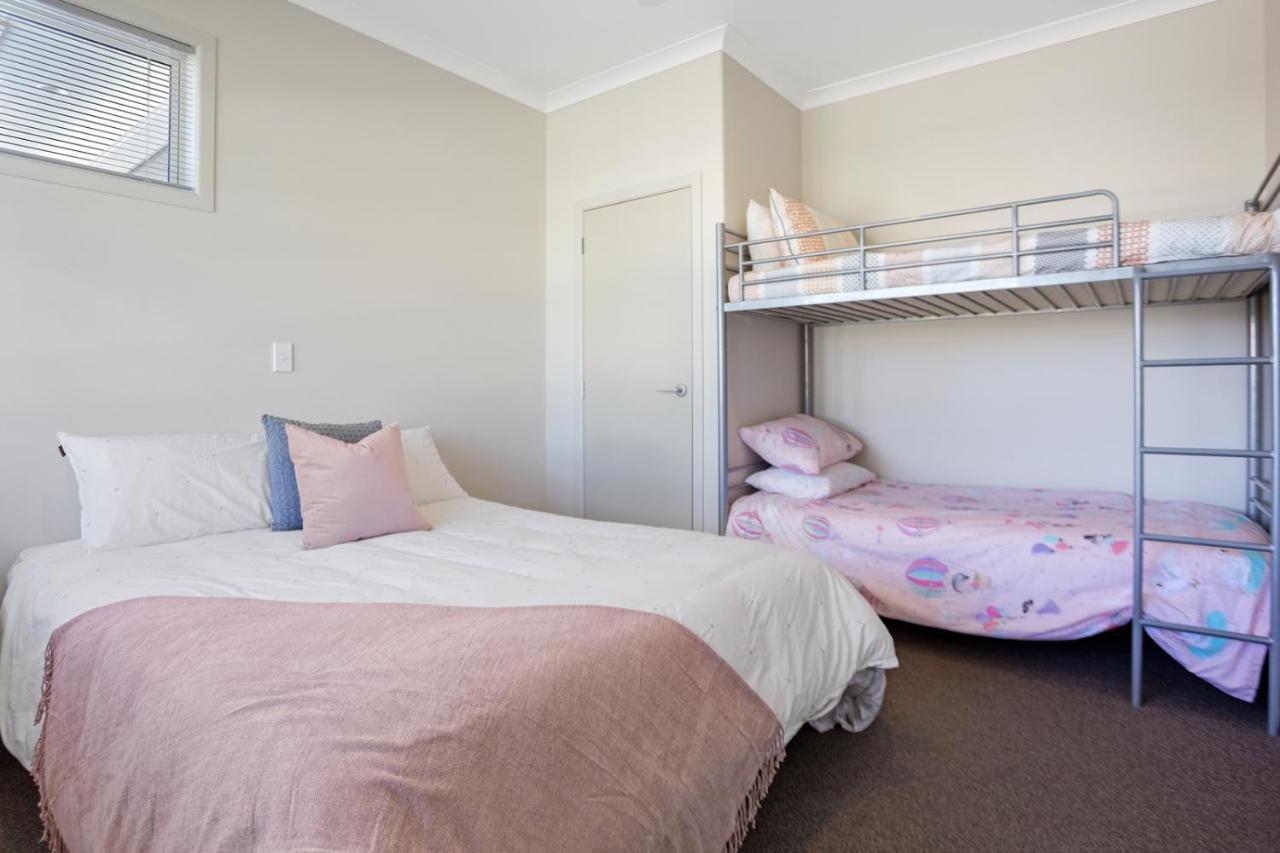 Sky Blue Retreat - Waihi Beach Holiday Home Exterior photo